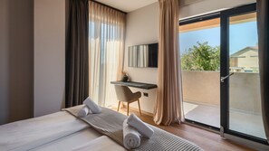 2 habitaciones, tabla de planchar con plancha y wifi gratis 