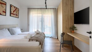 3 chambres, fer et planche à repasser, accès au Wi-Fi (inclus)