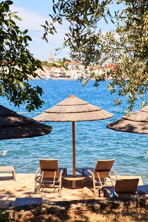 Property grounds - Villa Albona by Villas Guide (Porec)