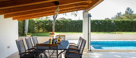 Restauration extérieure