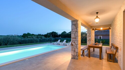 Villa Angelina by Villas Guide