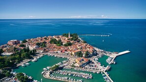 Marina - Villa Lipa Tree by Villas Guide (Novigrad)