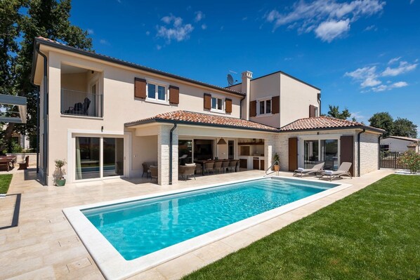 Piscina