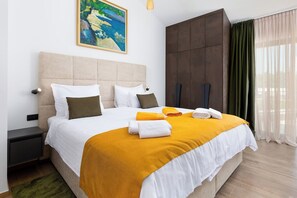 4 Schlafzimmer, Bügeleisen/Bügelbrett, kostenloses WLAN, Bettwäsche