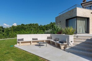 Terrace/patio - Villa Faloniga by Villas Guide (Vižinada)