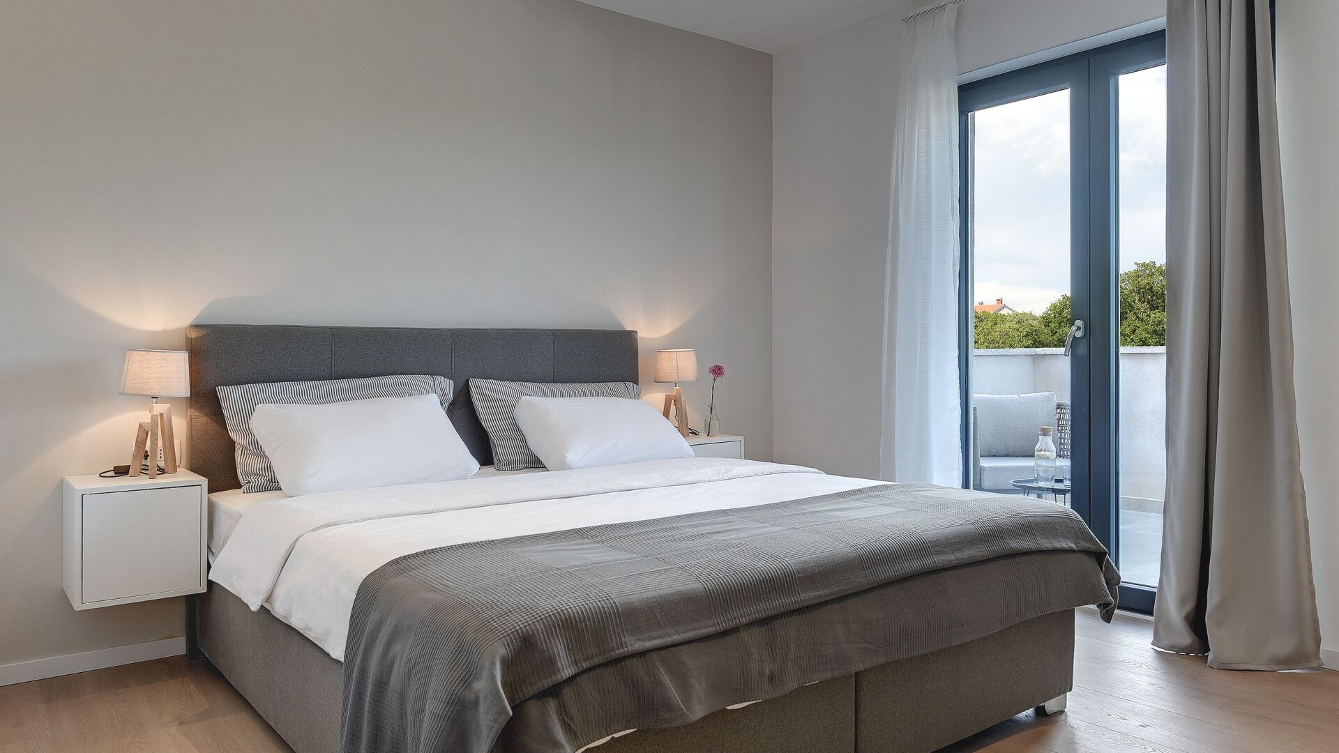 3 多间卧室、熨斗/熨衣板、免费 WiFi、床单