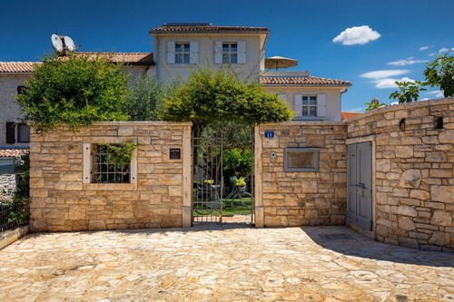 Villa Elizabeta by Villas Guide