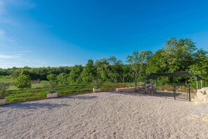 Property grounds - Villa Pendolina by Villas Guide (Buroli)