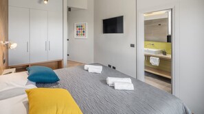 4 chambres, fer et planche à repasser, accès au Wi-Fi (inclus)