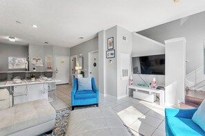 Smart TV - Serene Stay 3bed at Terra Verde (Kissimmee)