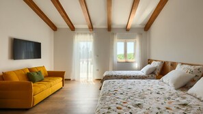 6 bedrooms, iron/ironing board, free WiFi, bed sheets - Villa Kave by Villas Guide (Grožnjan)