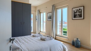 3 habitaciones, tabla de planchar con plancha y wifi gratis 