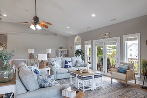 Smart-tv, pejs, videospil, dvd-afspiller