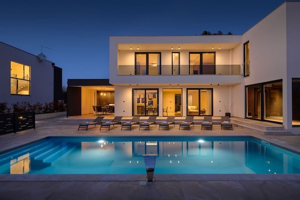 Pool - Villa Gloria by Villas Guide (Tar)