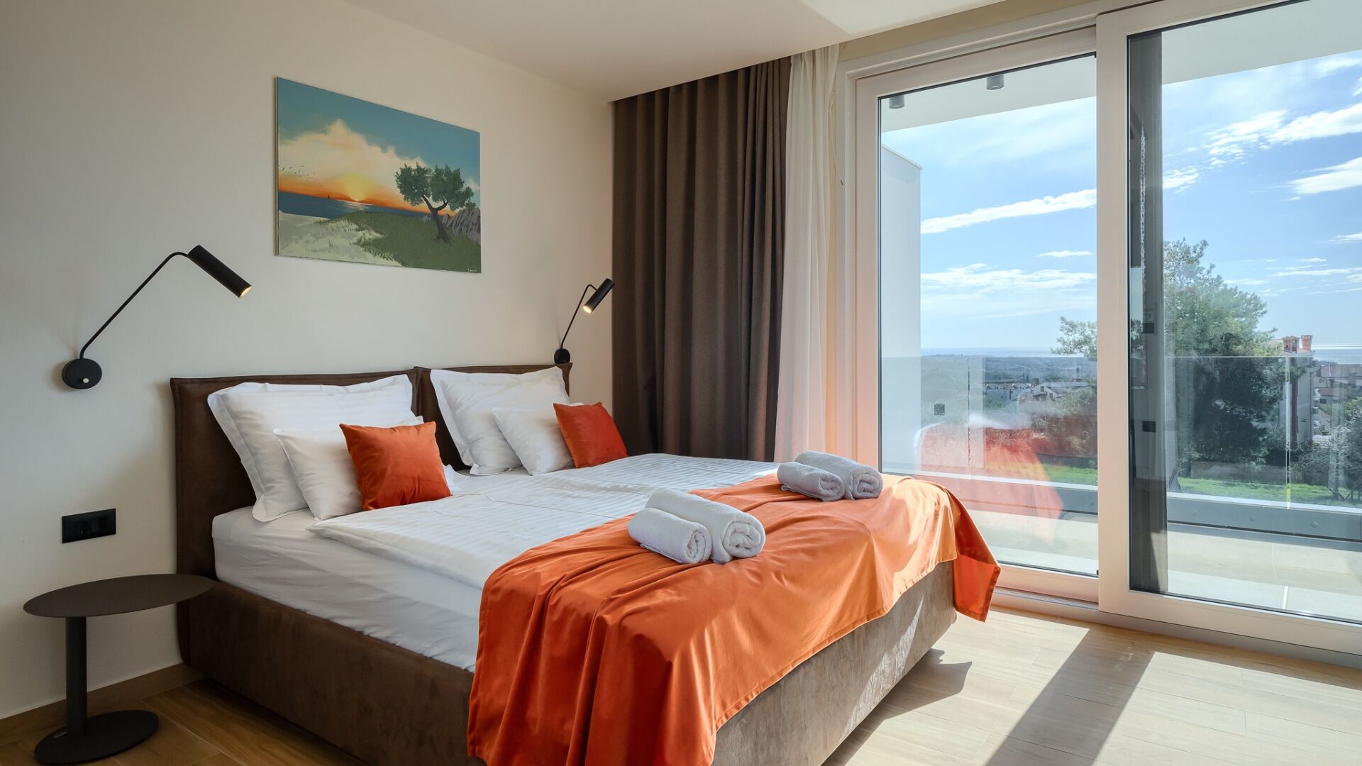 4 chambres, fer et planche à repasser, accès au Wi-Fi (inclus)