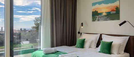 4 Schlafzimmer, Bügeleisen/Bügelbrett, kostenloses WLAN, Bettwäsche