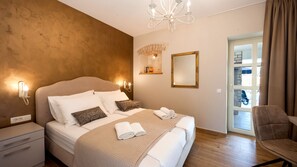 4 bedrooms, iron/ironing board, free WiFi, bed sheets - Villa Lori by Villas Guide (Nova Vas)