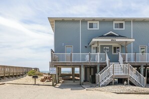 Exterior - Fins East, Oceanfront Duplex in Emerald Isle, NC! (Emerald Isle)