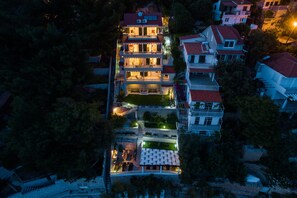 Exterior - Villa Adriatica Excelsior - BeachFront Seaview Apartment #1 (Stanici)