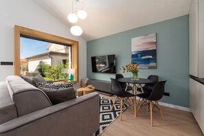 TV - Villa Villetta by Villas Guide (Novigrad)