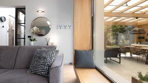 TV - Villa Villetta by Villas Guide (Novigrad)