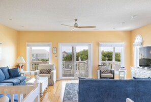 Smart TV - Flip Flop Inn, Almost Oceanfront Duplex in Emerald Isle, NC! (Emerald Isle)