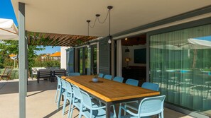 Outdoor dining - Villa Povetica by Villas Guide (Lašici)