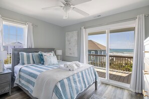 4 bedrooms, WiFi - Footprints East, Oceanfront Duplex in Emerald Isle, NC! (Emerald Isle)