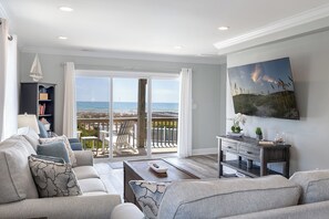 Living area - Footprints East, Oceanfront Duplex in Emerald Isle, NC! (Emerald Isle)