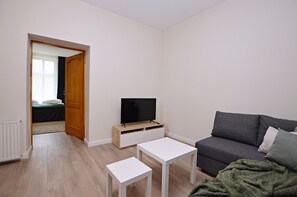 1 bedroom, desk, laptop workspace, blackout curtains - Helska by 3City Rentals (Sopot)