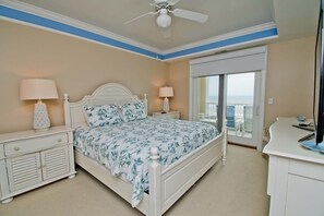 2 bedrooms, WiFi - Grande Villas L-3, Oceanfront Condo in Indian Beach, NC! (Indian Beach)