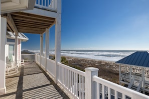 Property grounds - Tickled Pink, Oceanfront Home in Emerald Isle, NC! (Emerald Isle)