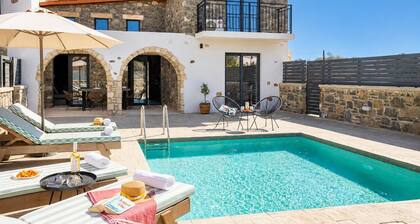 La Casa Di Pietre 3 - Three Bedroom Villa, Sleeps 6