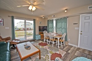 Fernseher, DVD-Player