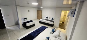 Studio | Hypo-allergenic bedding, pillowtop beds, desk, laptop workspace - EDIFICIO REGATA INN (Buenaventura)