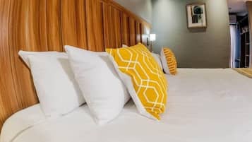 Habitación estándar | 1 habitación, decoración personalizada, muebles diferentes y escritorio
