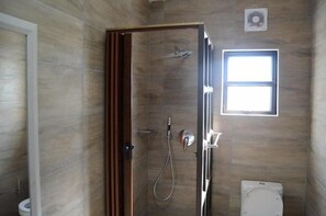 Regadera en el baño