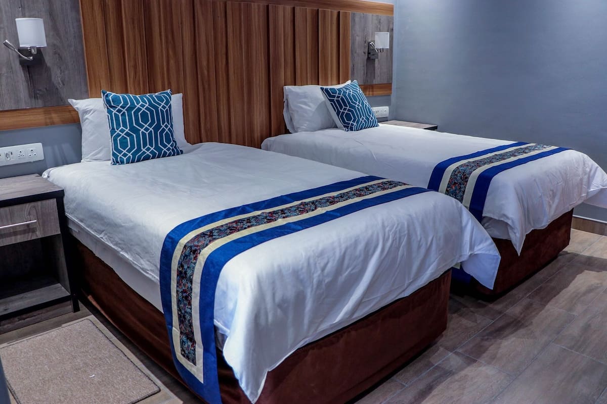 Chambre Standard Double ou avec lits jumeaux