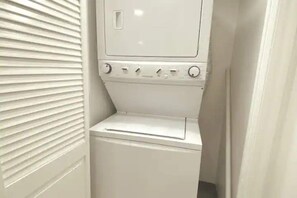 Interior - Renovated, spacious, FUN, bunk room & game room (South Jordan)