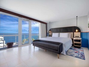 Suite, 1 King Bed, Ocean View, Corner | In-room safe, desk, laptop workspace, blackout drapes - Hilton Garden Inn San Juan Condado (San Juan)