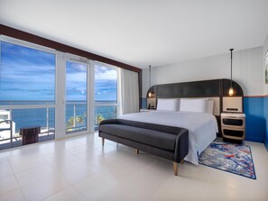 Suite, 1 King Bed, Ocean View, Corner - Hilton Garden Inn San Juan Condado (San Juan)