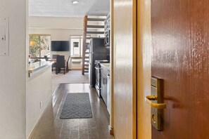 Interior - 356  | Trails & Tubs Loft - Ski In/Out + Fridge (Olympic Valley)