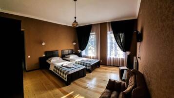 Basic Room | Free WiFi