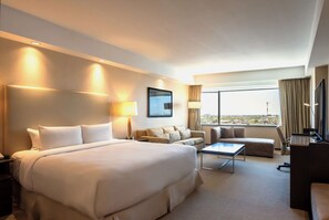 Hochwertige Bettwaren, Daunenbettdecken, Minibar, Zimmersafe