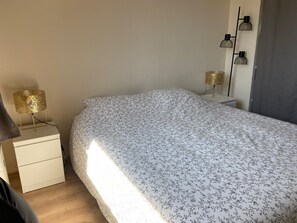 2 Schlafzimmer, WLAN
