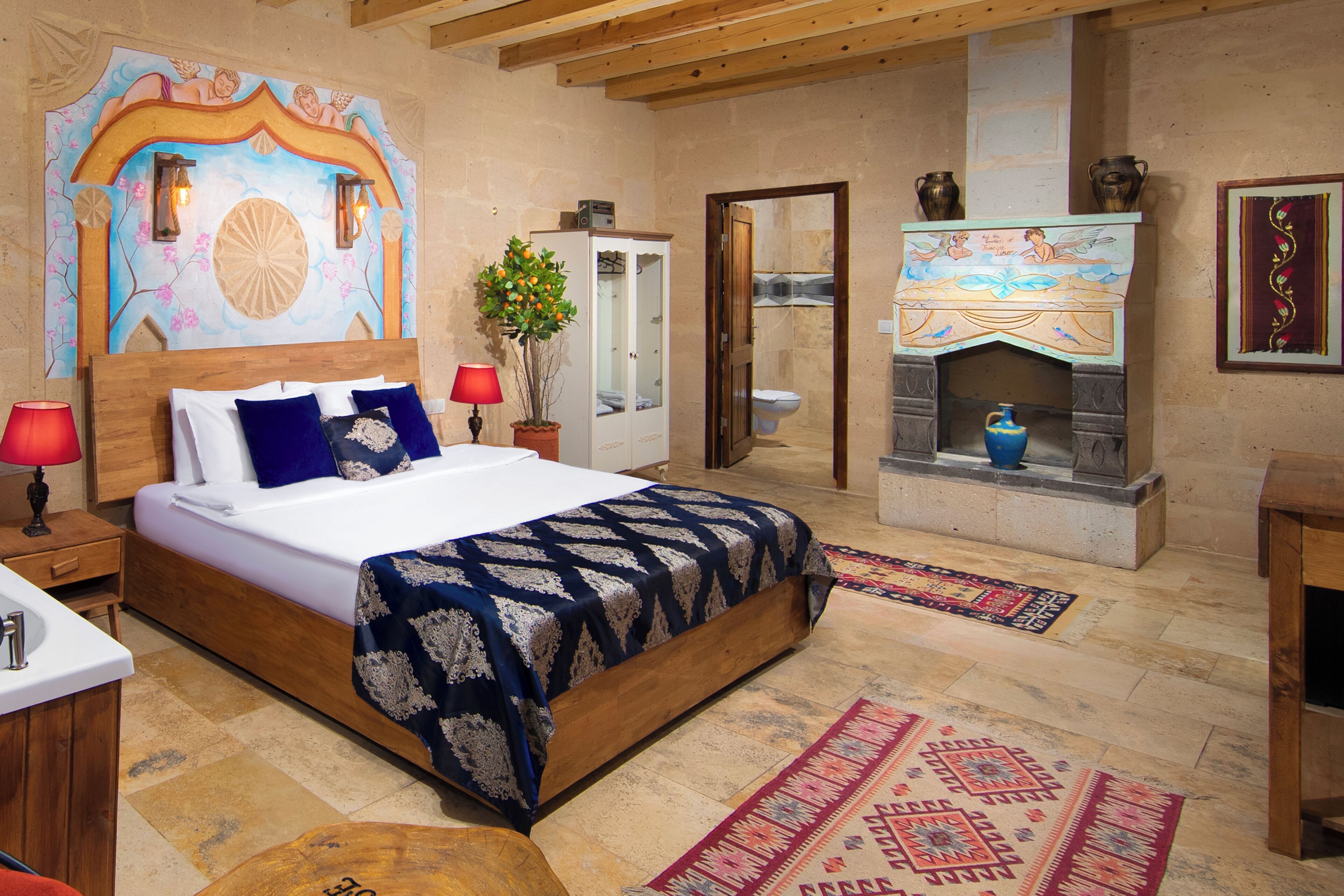 Premium bedding, Select Comfort beds, minibar, individually decorated