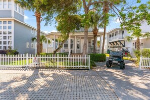 House | Terrace/patio