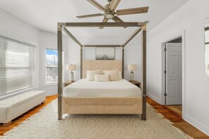 House | Individually decorated, individually furnished, laptop workspace - Destin Beach House - Gulf Moon by PHG (Destin)