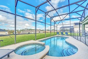 Beheizter Pool
