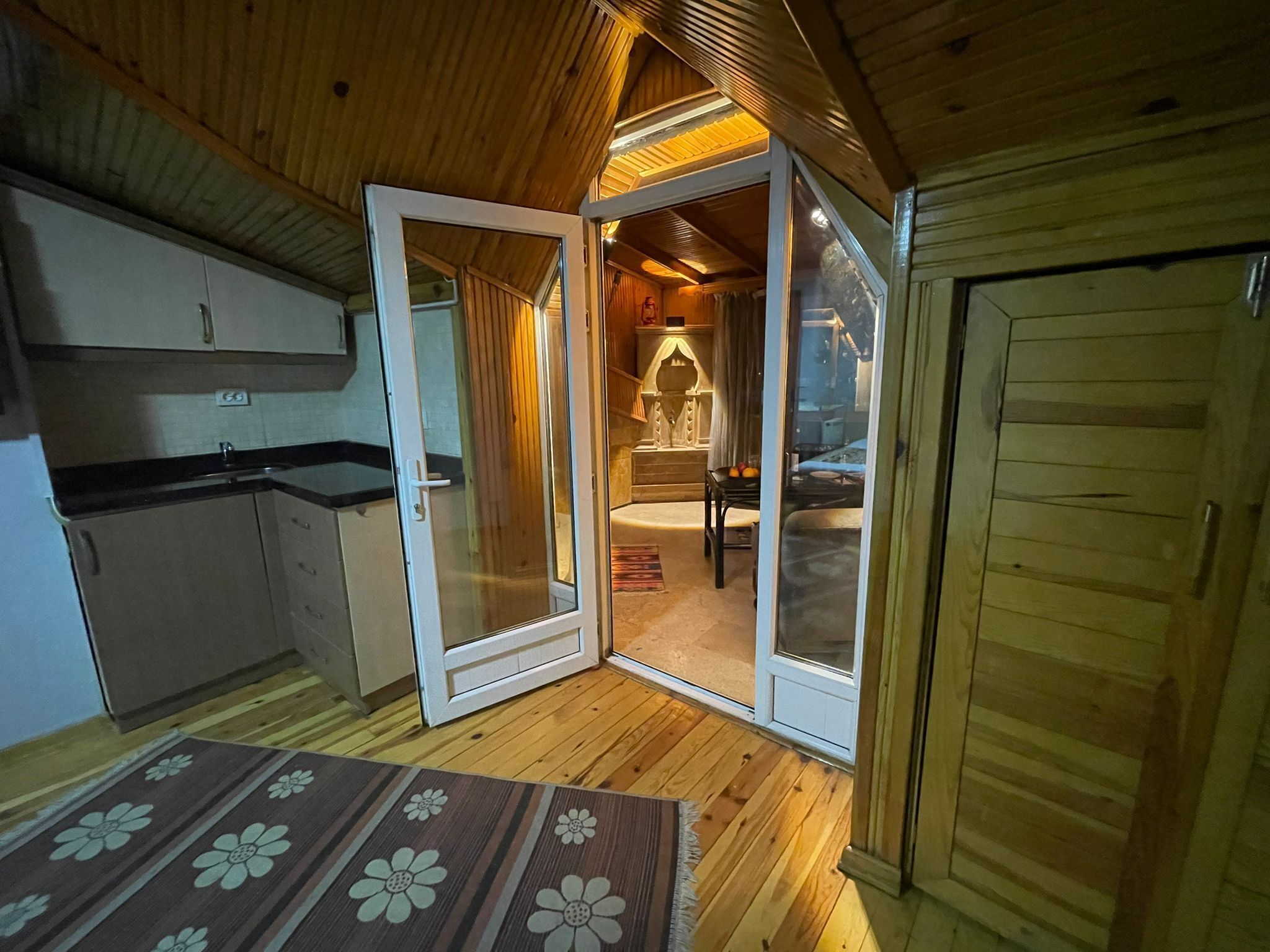 Cabana básico, vista para a cidade, no andar executivo | Cozinha privada | Toalhas de papel